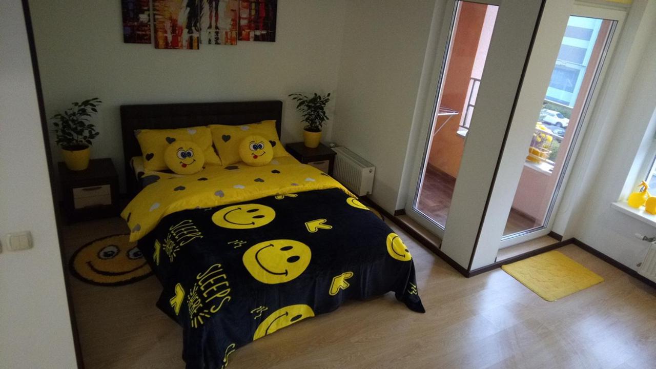Positive Smile Studio Apartment In The Colorful Comfort Town Residental Complex. Kt-06. 키예프 외부 사진